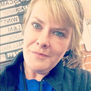 Meet your Posher, Carly